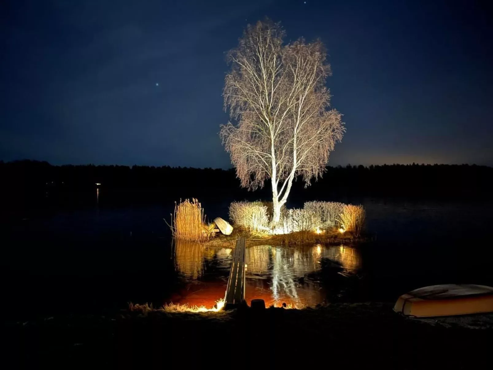 Villa "Vitasjö" mit Terrasse, Grill und Garten-Dehors