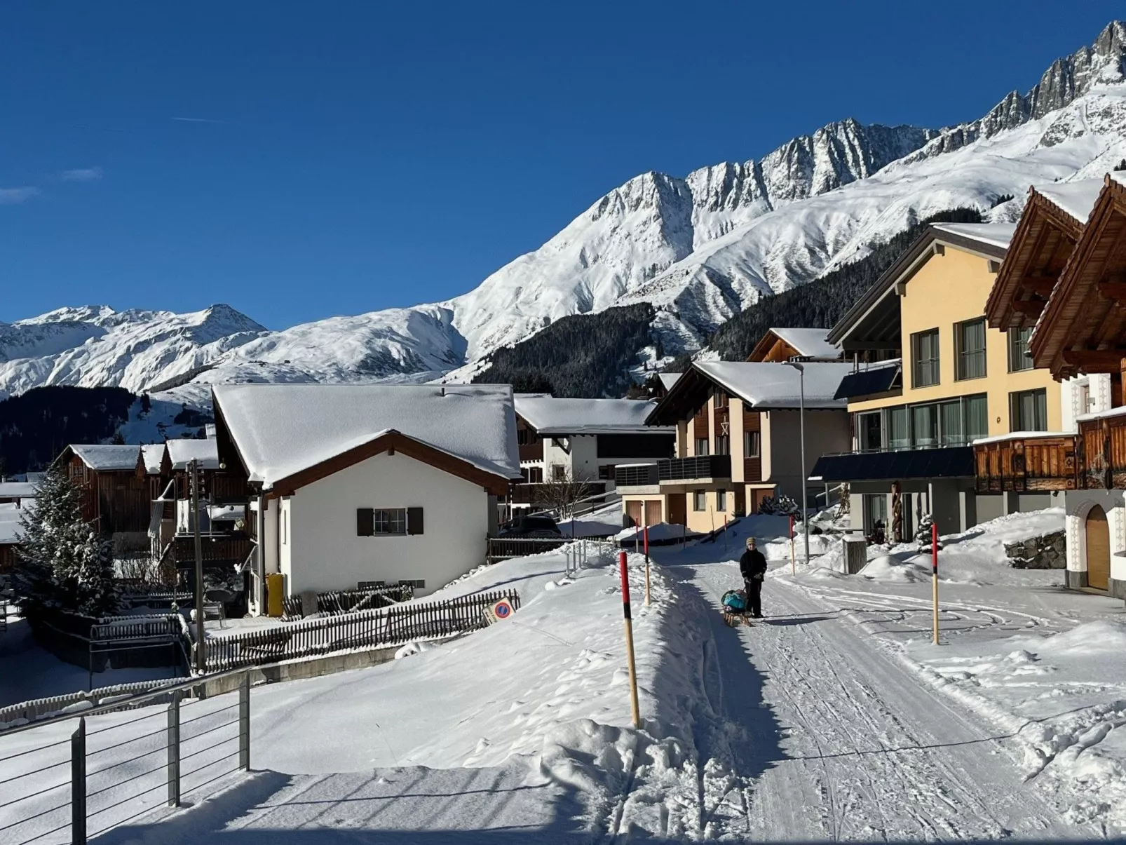Casa Tresch Sedrun-Outside