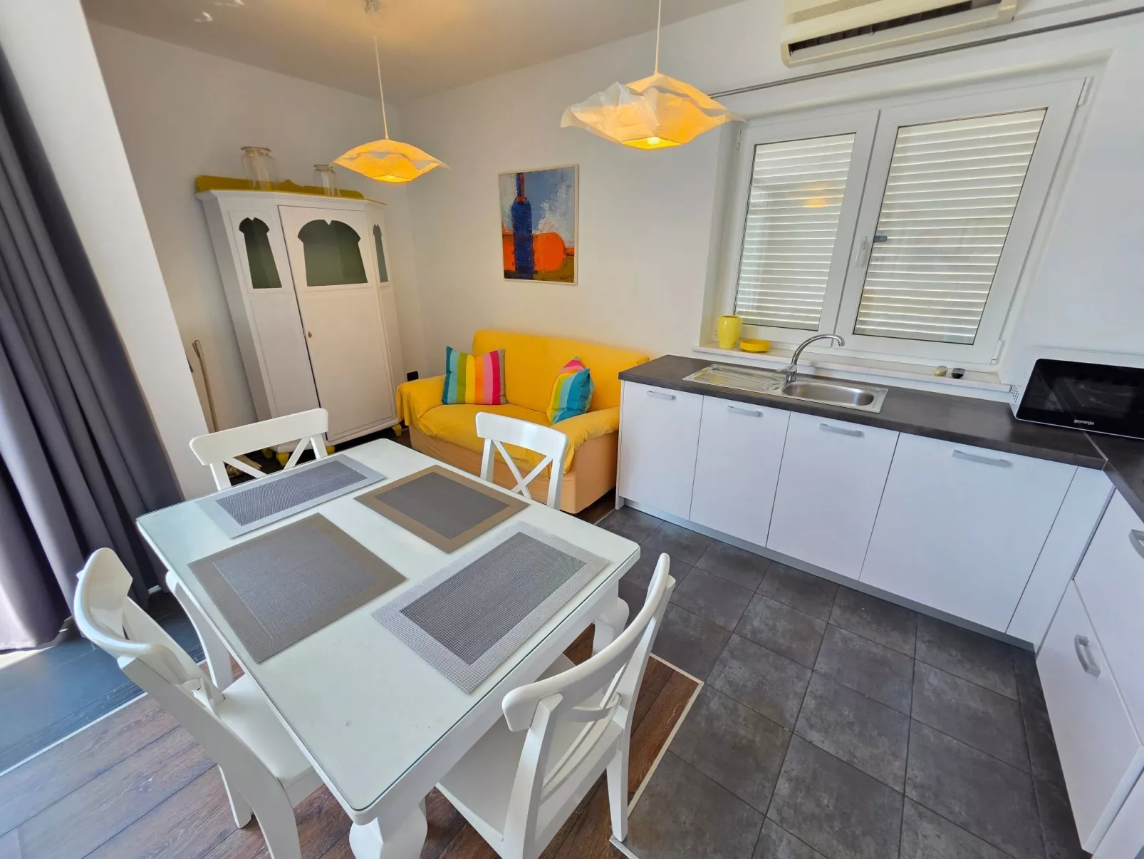 Wohnung für 4 Personen mit Meerblick-Inside