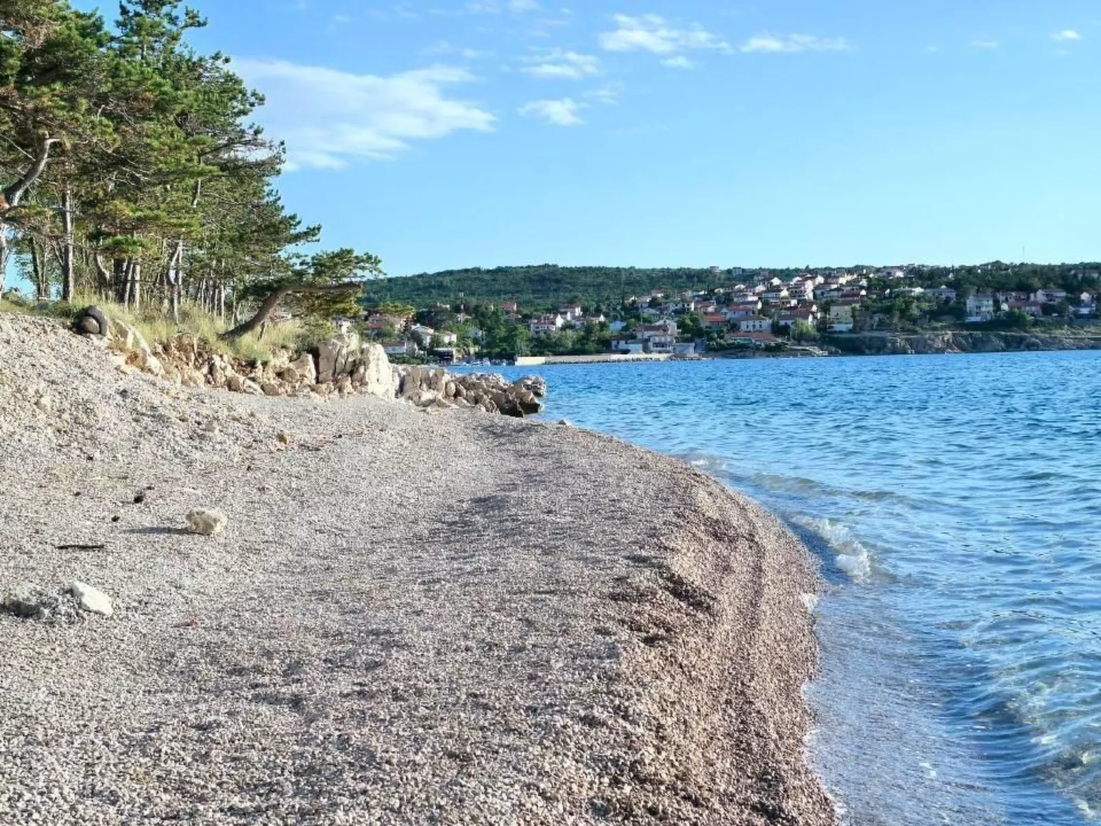 Wohnung in Šilo mit privatem Parkplatz-Draußen