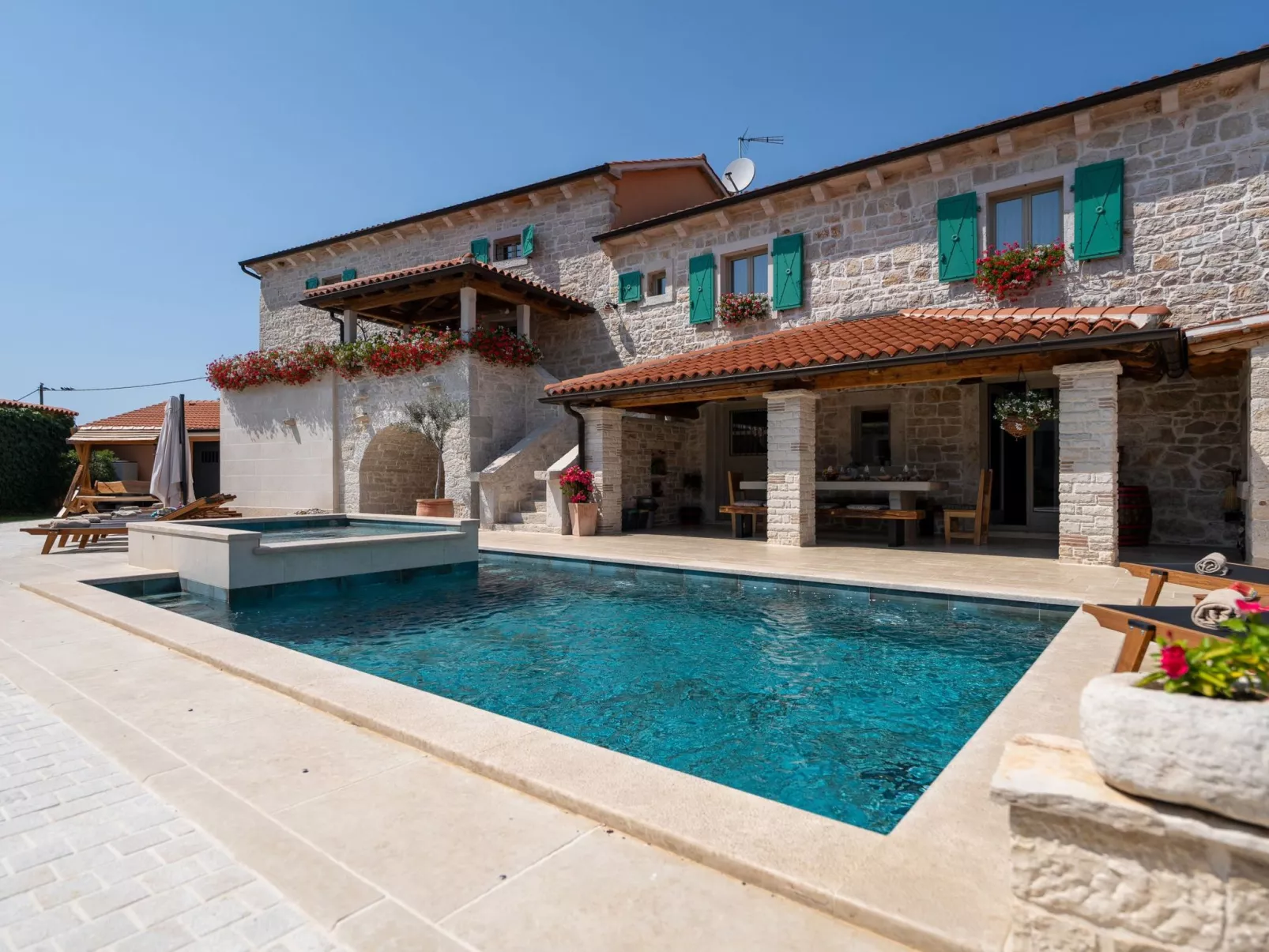 Villa Caterina-Draußen