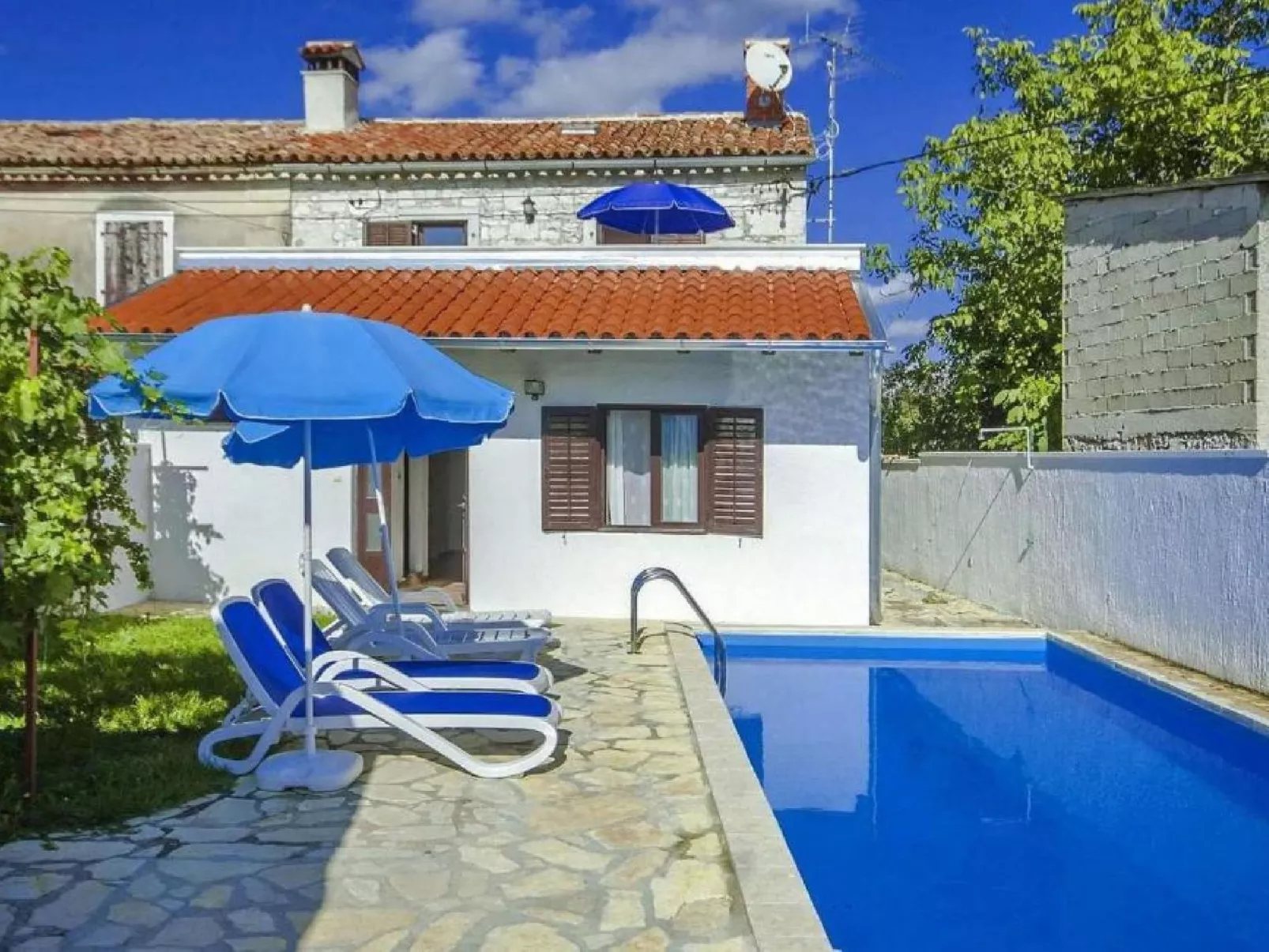 Casa Ana Milena-Draußen