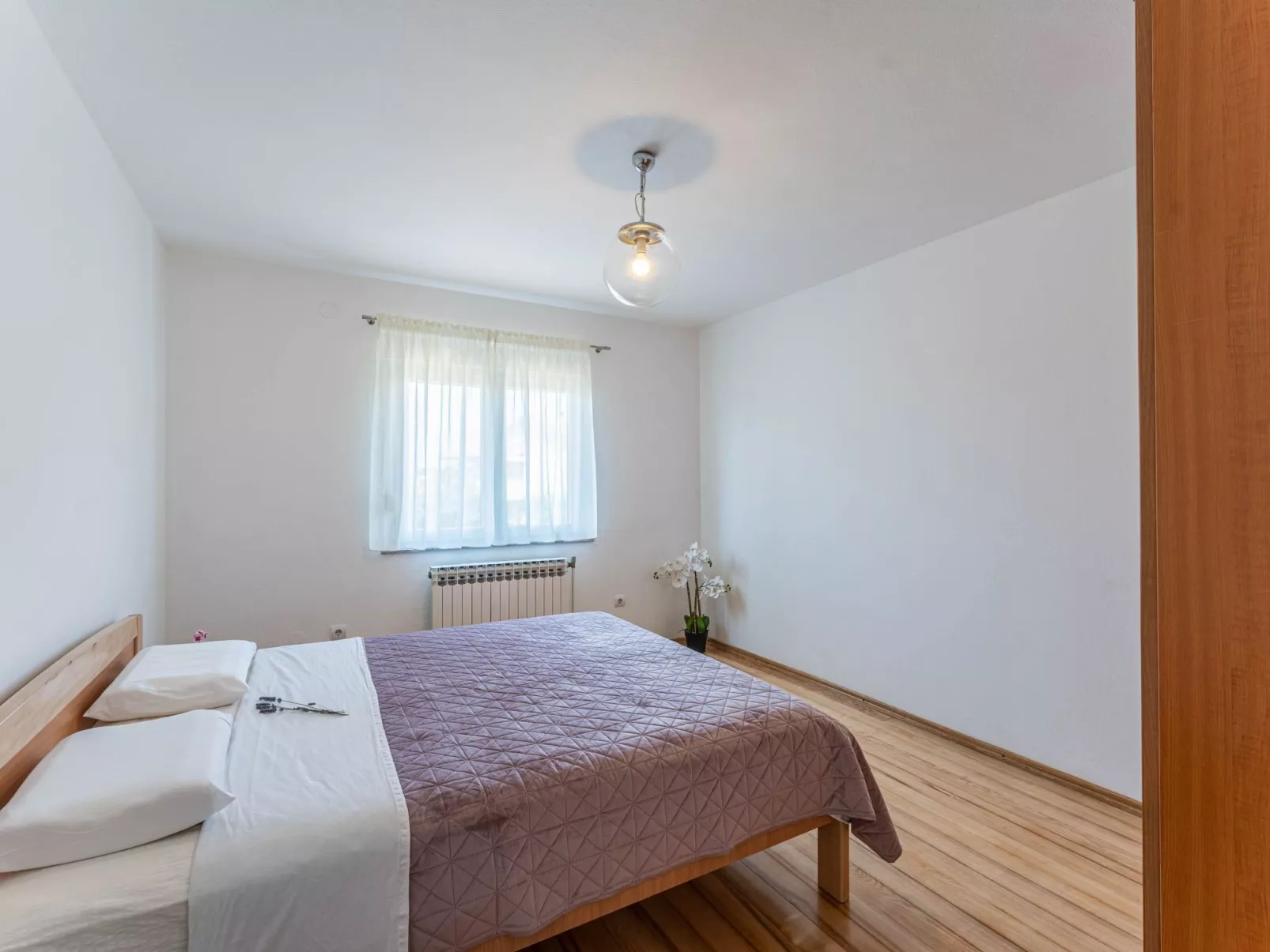 "Darko" mit Balkon-Inside