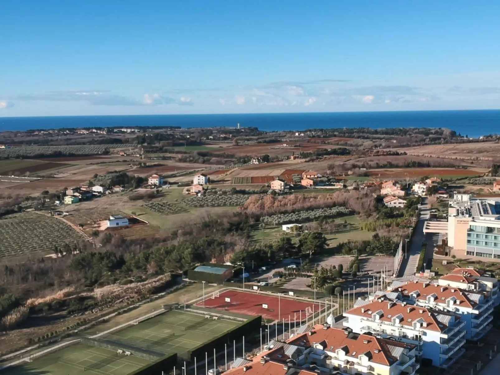 Villa del Golfo, Apartement mit Garten und Pool-Image-tags.info