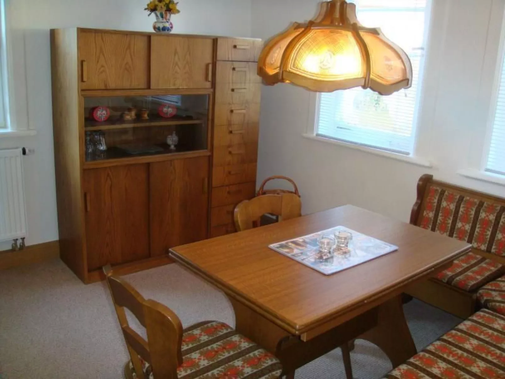 Altes Forsthaus-Drinnen