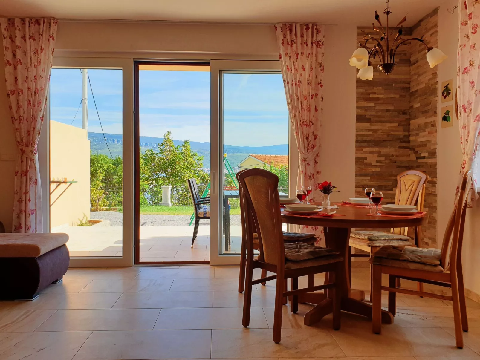 Apartment Rebeka-Image-tags.info