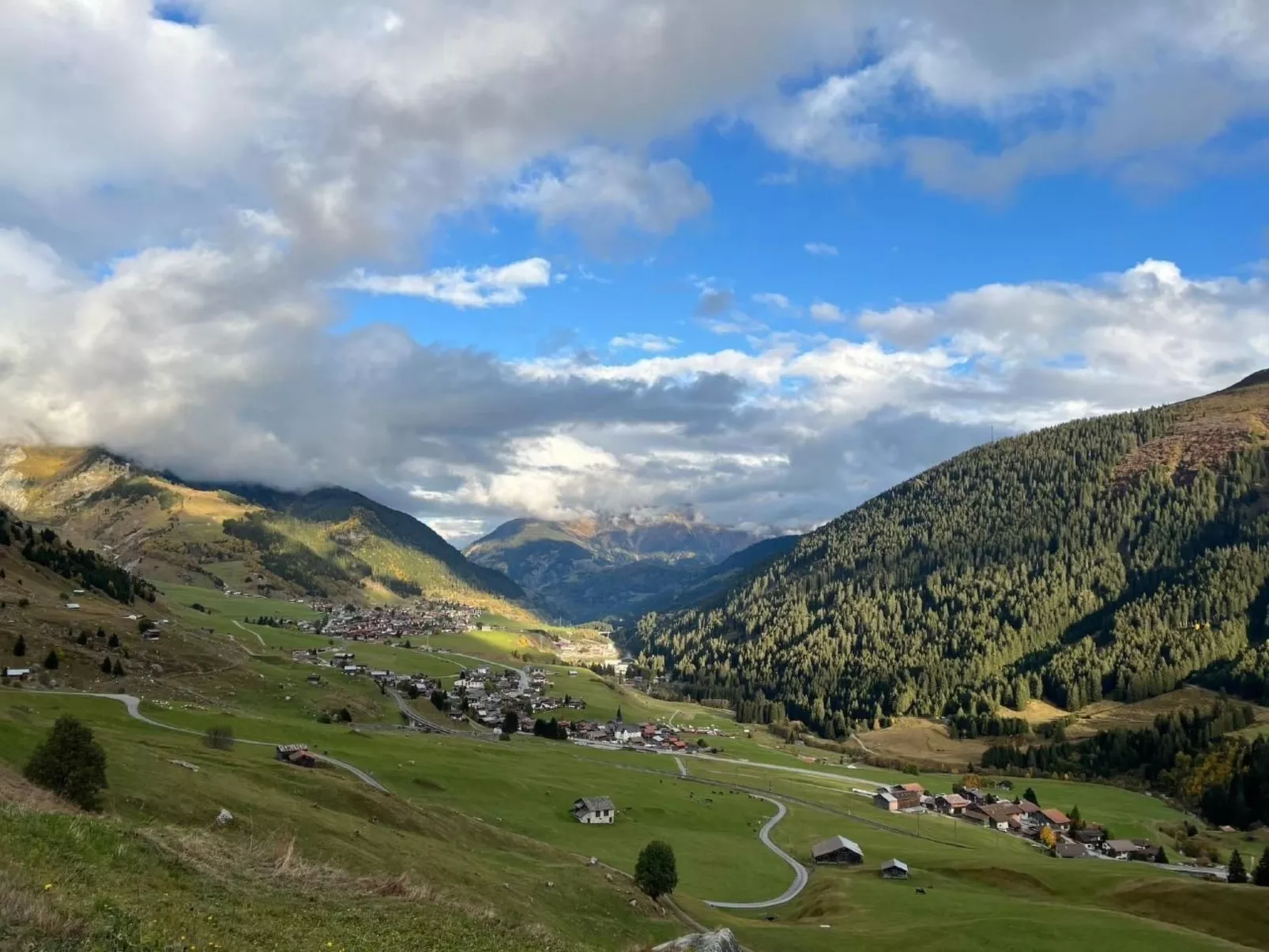 Casa la Fontauna-Draußen