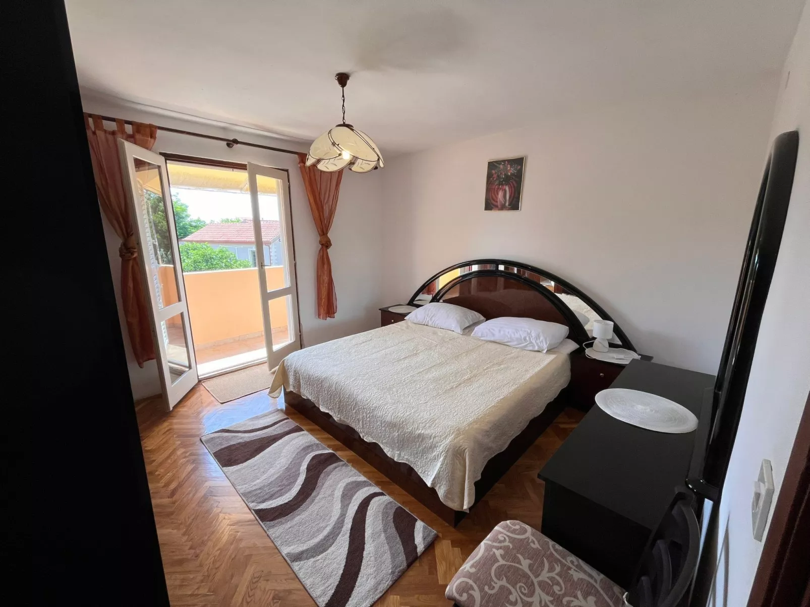 Julieta 01 - Agentur TA Leut-Drinnen