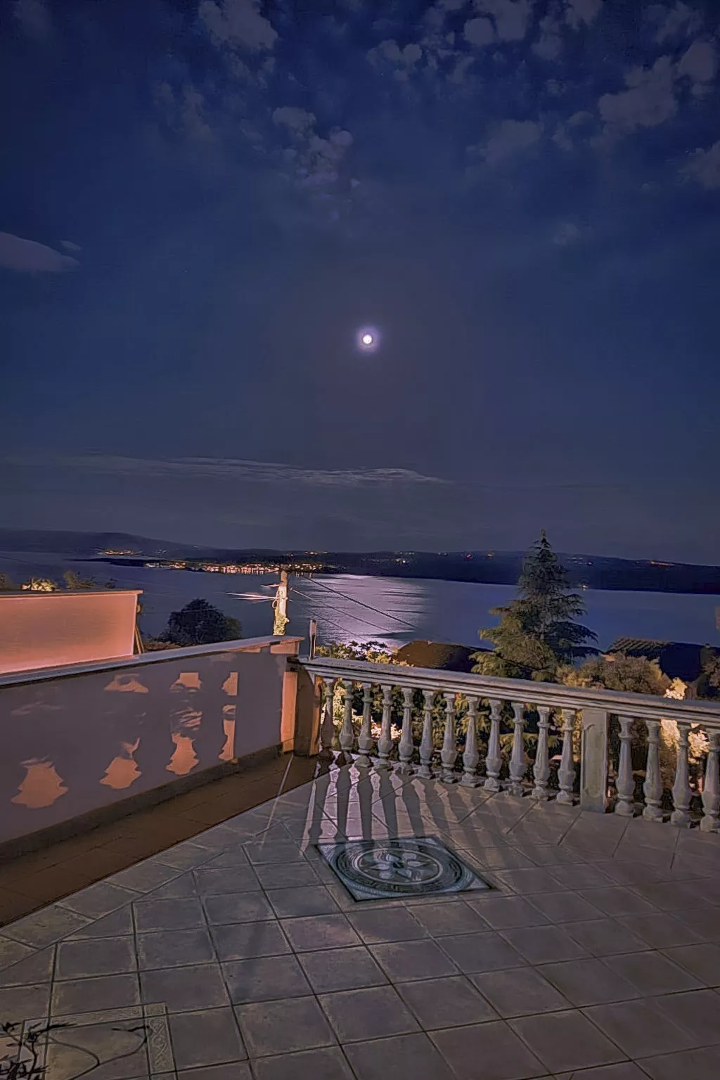 Haus La Dostana-Outside