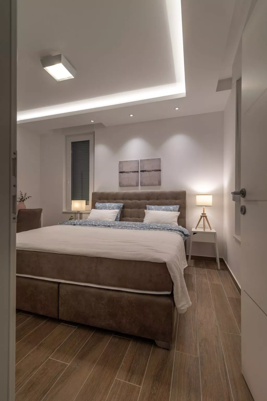 Luxuriöse Ferienvilla mit privatem Pool-Dedans