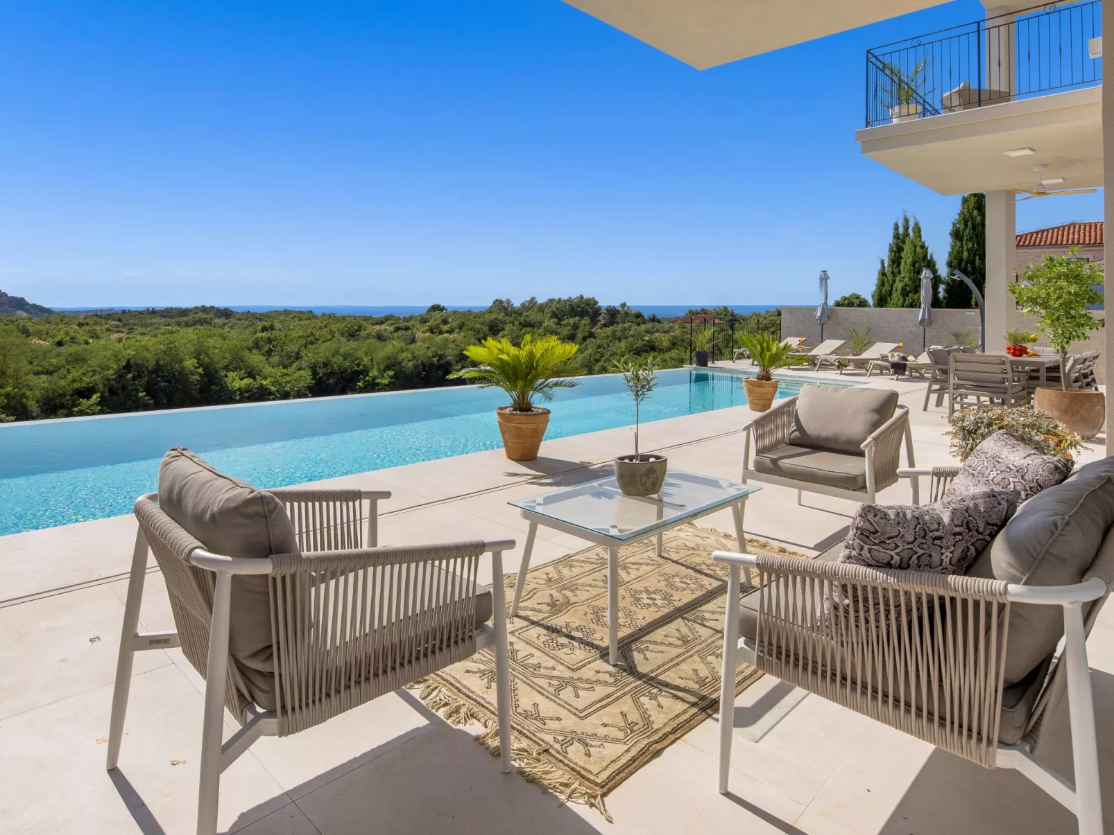 Ferienvilla "Monte Bibali" mit Infinity-Pool-Dedans