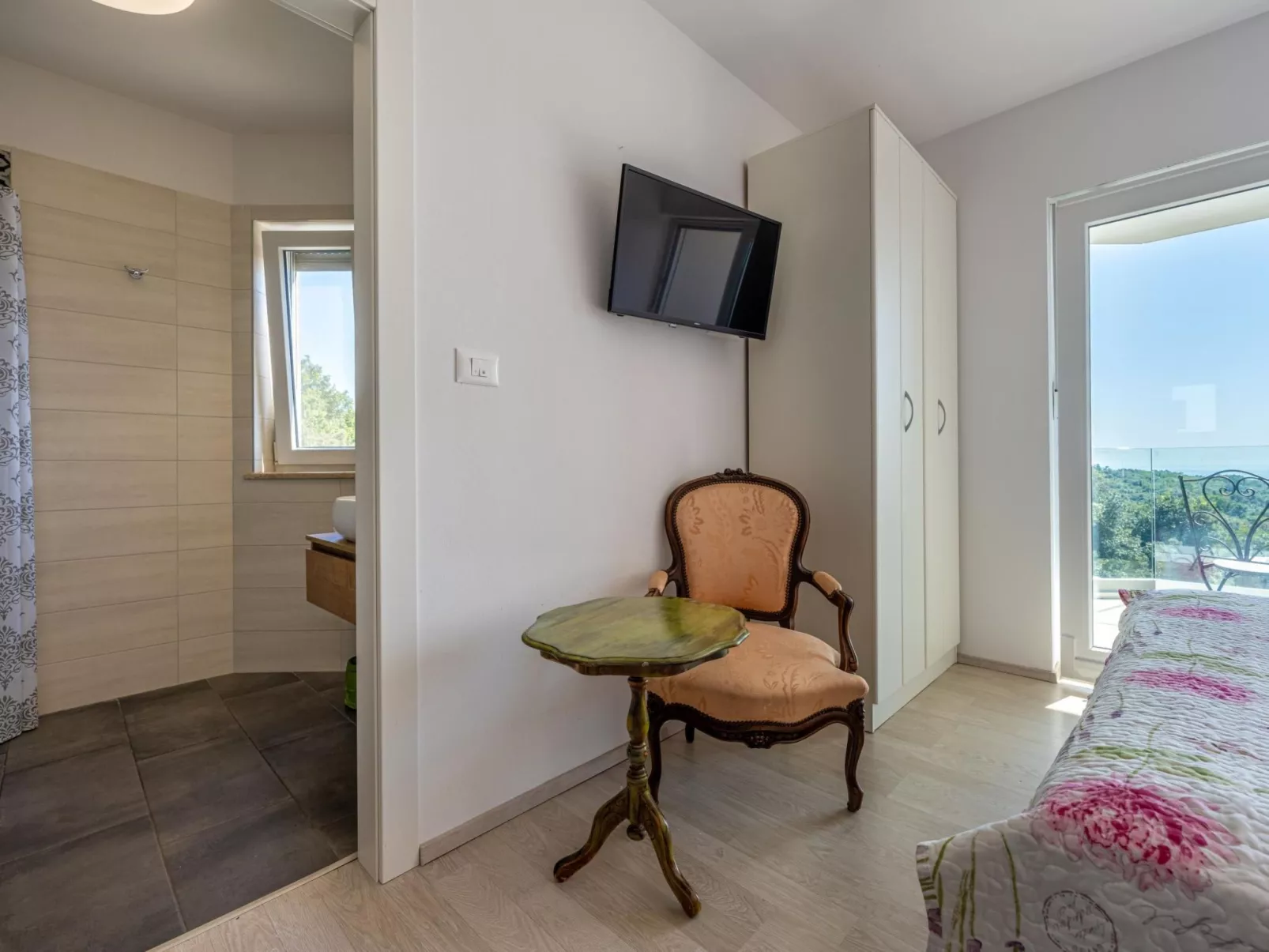 Für 7 Personen und 1 Kind in Segotici, Istrien (Südküste von Istrien)-Dedans