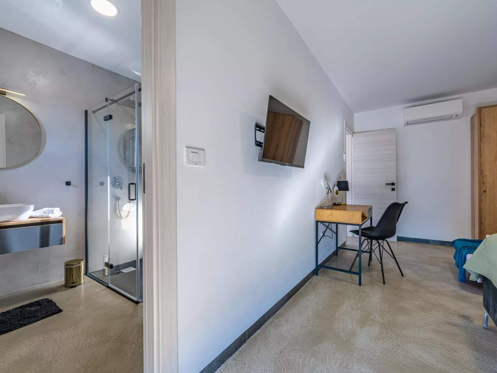 Villa Aura-Image-tags.info