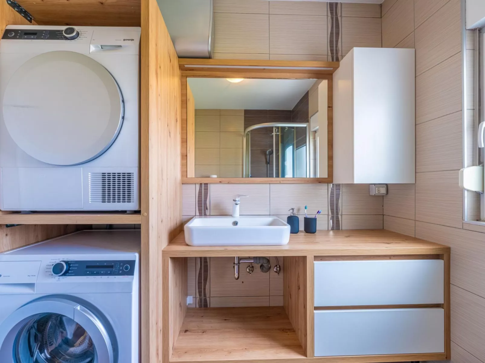 Ferienvilla "Villa Dvor" mit privatem Pool-Dedans