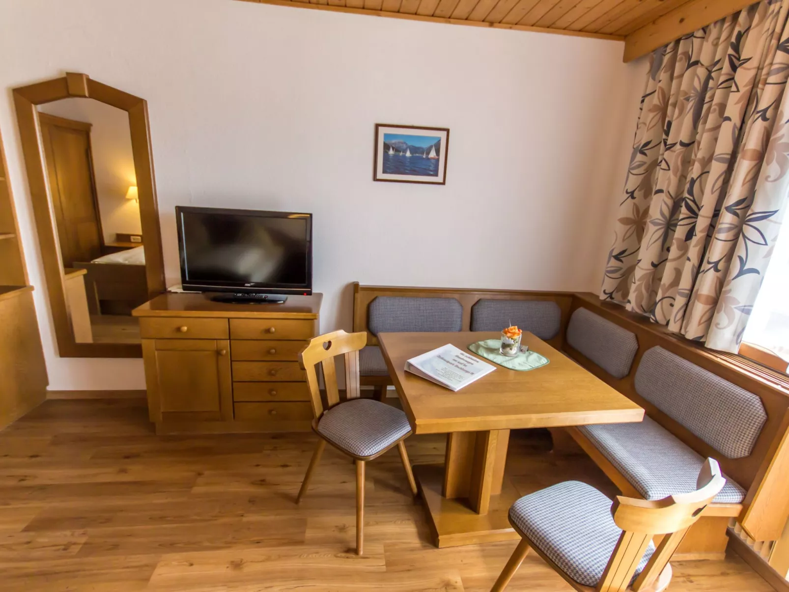 Haus Bergland-Inside