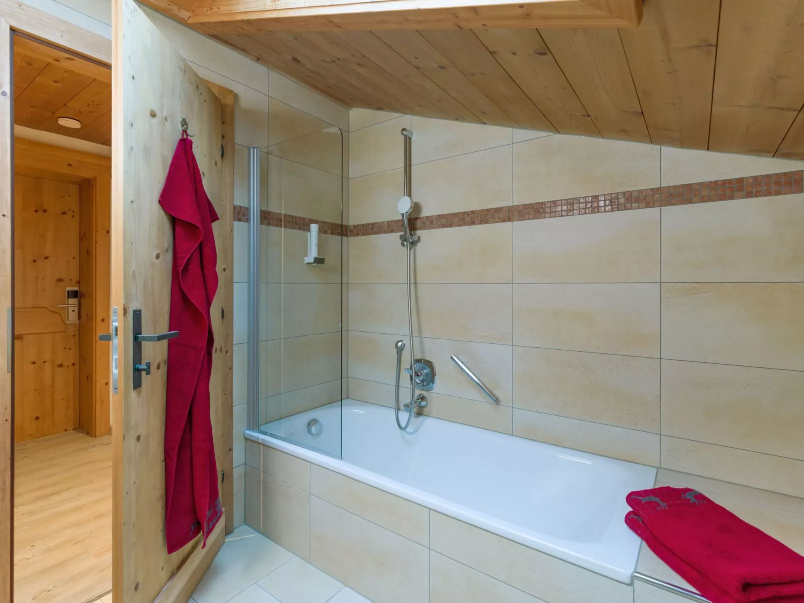 Appartement "Glücksmomente"-Drinnen