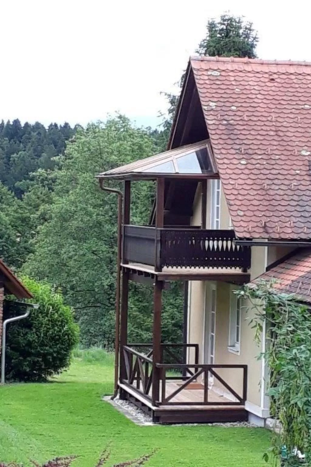 Landgut mit Terrasse-Outside