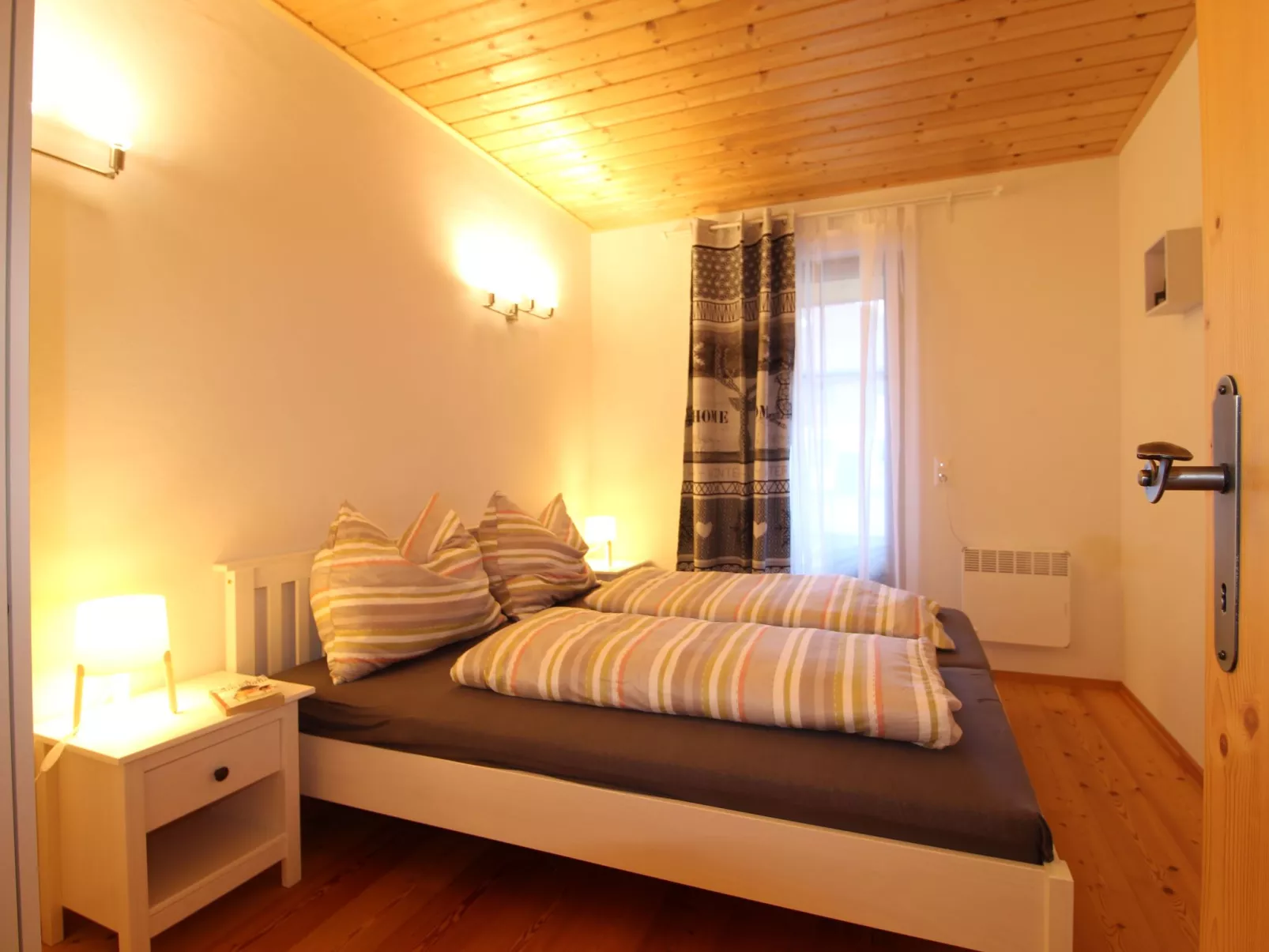 FeWo  "GRIASS EICH"-Inside