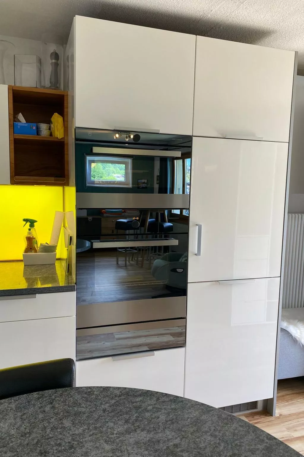 Studio Brienz-Inside