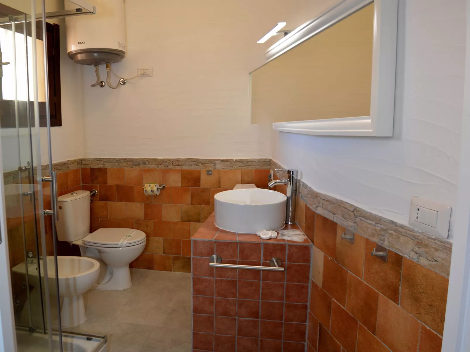 Große und sonnige Wohnung 300 meter vom Meer entfernt-Drinnen