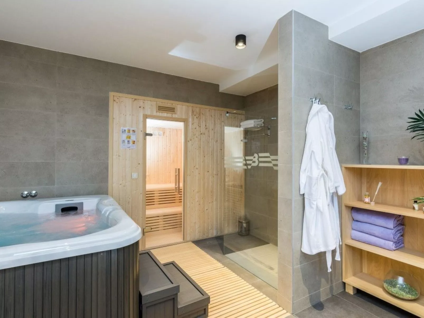 Villa Blue Diamond für 10 Personen in Biograd-Dedans