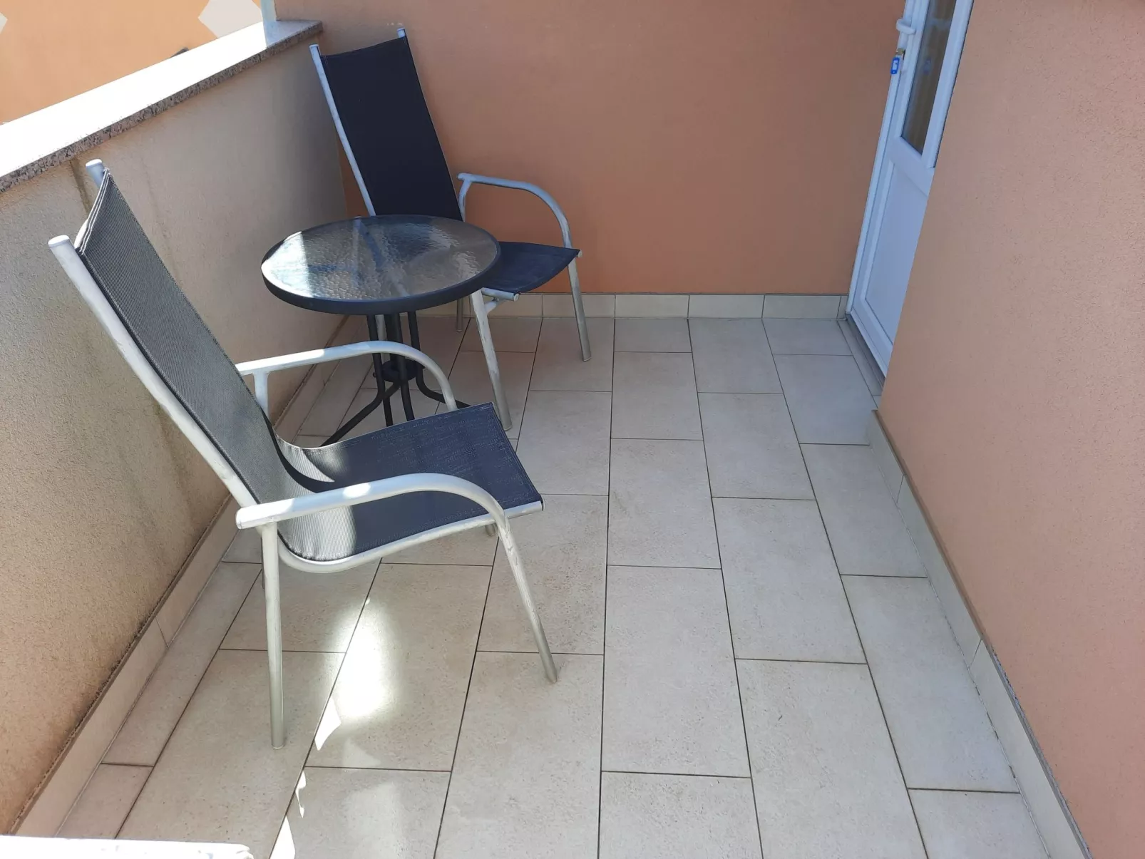 Apartment mit Balkon für zwei bis vier Personen-Dehors