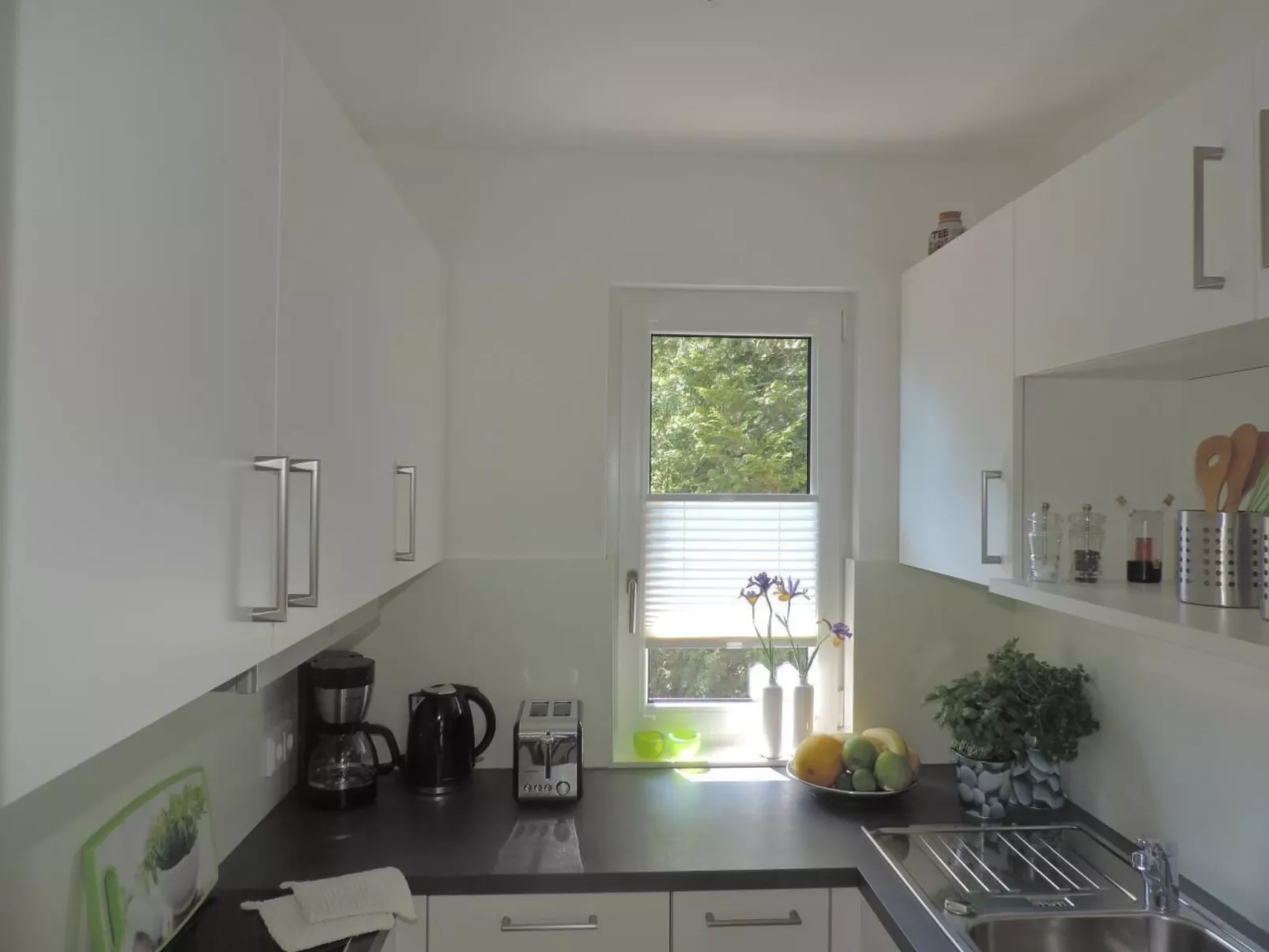 Gartenblick in Vöhl-Basdorf-Dedans