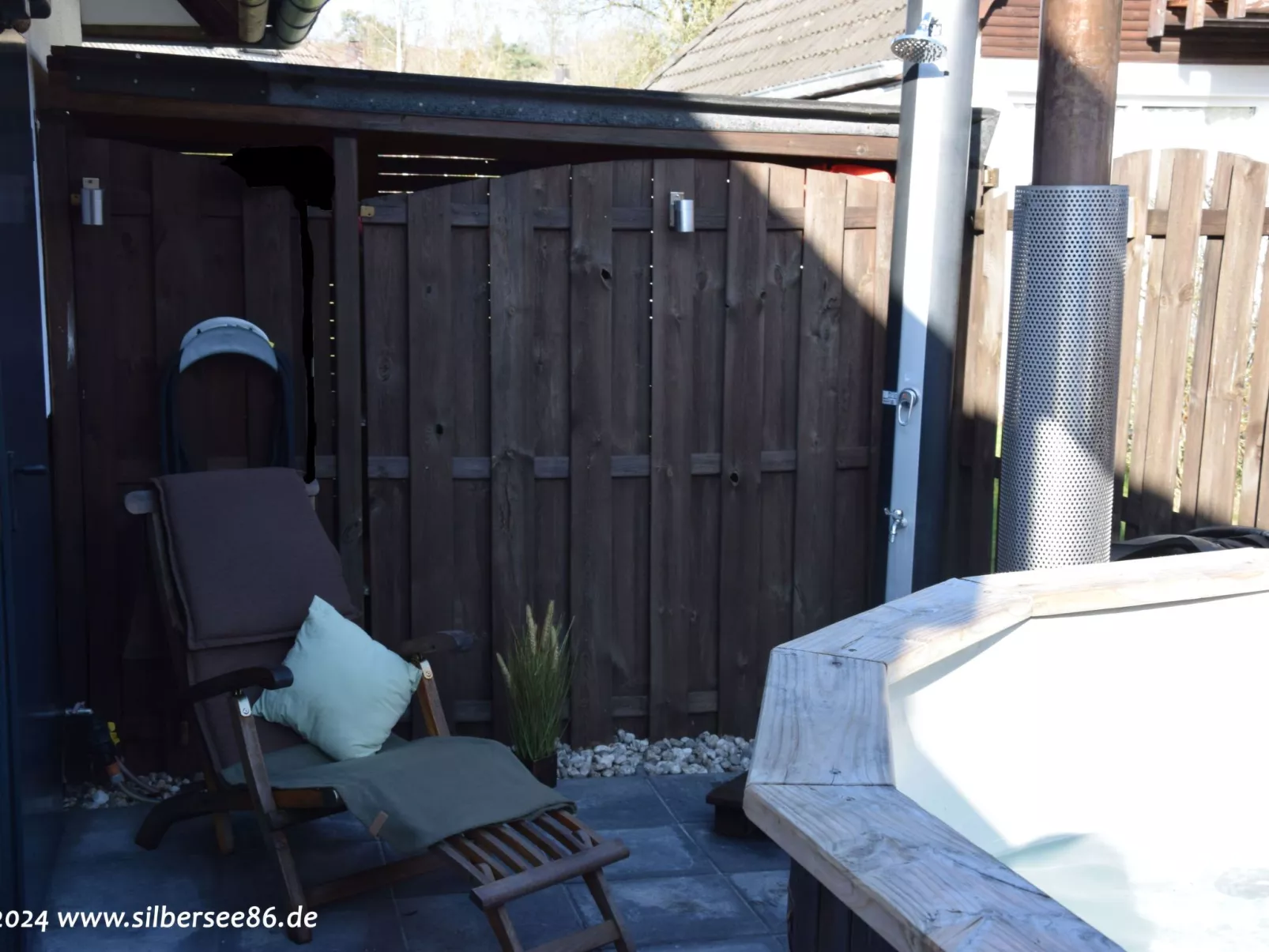 Mit Hot Tub-Draußen