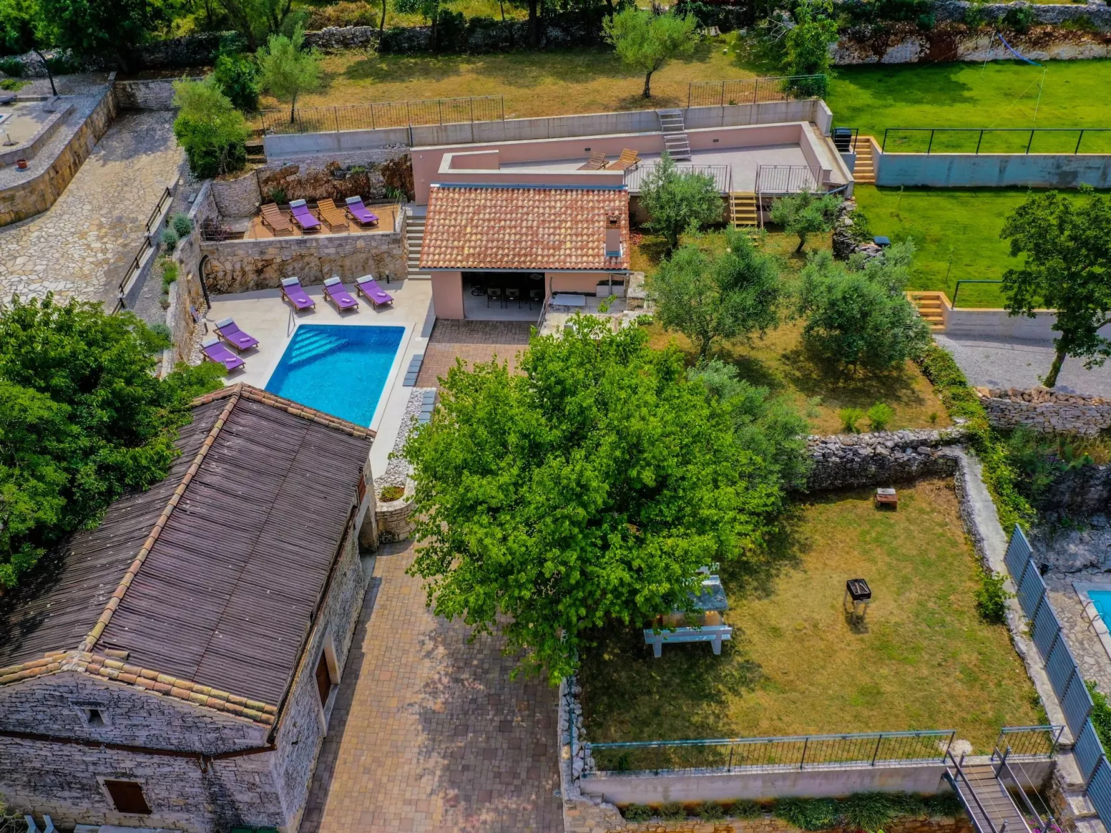 Luxuriöse Villa auf großem Privatgrundstück-Inside