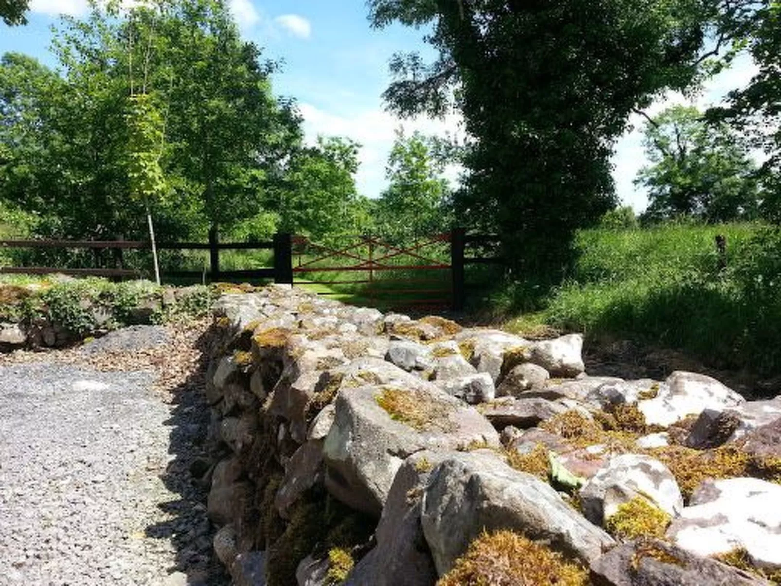 Cottage "James Tymon" mit Terrasse und Garten-Dehors