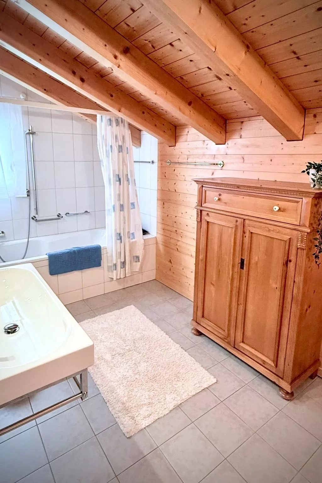 Chalet Poiema-Inside