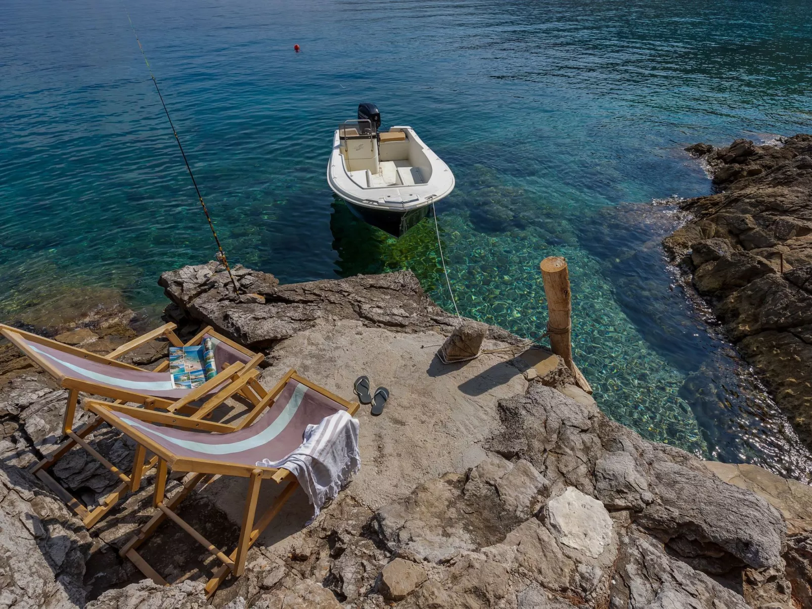 Haus in Općina Sućuraj mit Grill und Terrasse-Outside