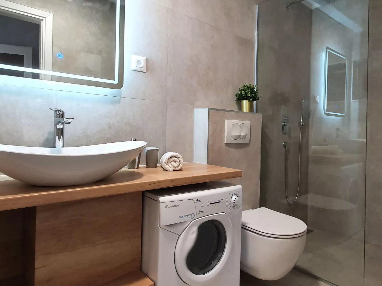 Geräumiges Ferienhaus in Omiš mit Privatem Pool-Image-tags.info