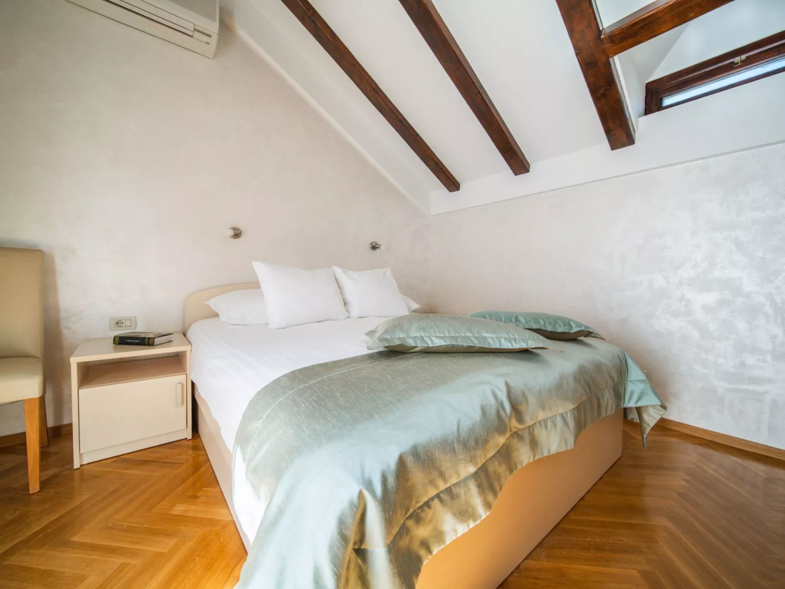 Luxuriöse Villa am Strand in Dubrovnik mit Pool-Drinnen