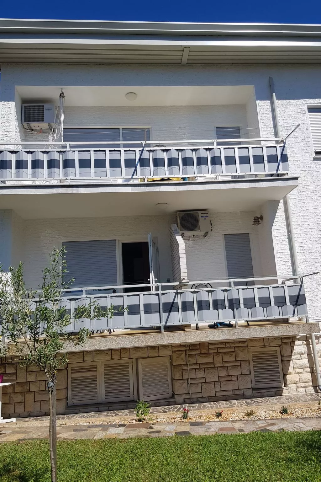 Gemütliches Appartement in Umag mit Garten-Outside