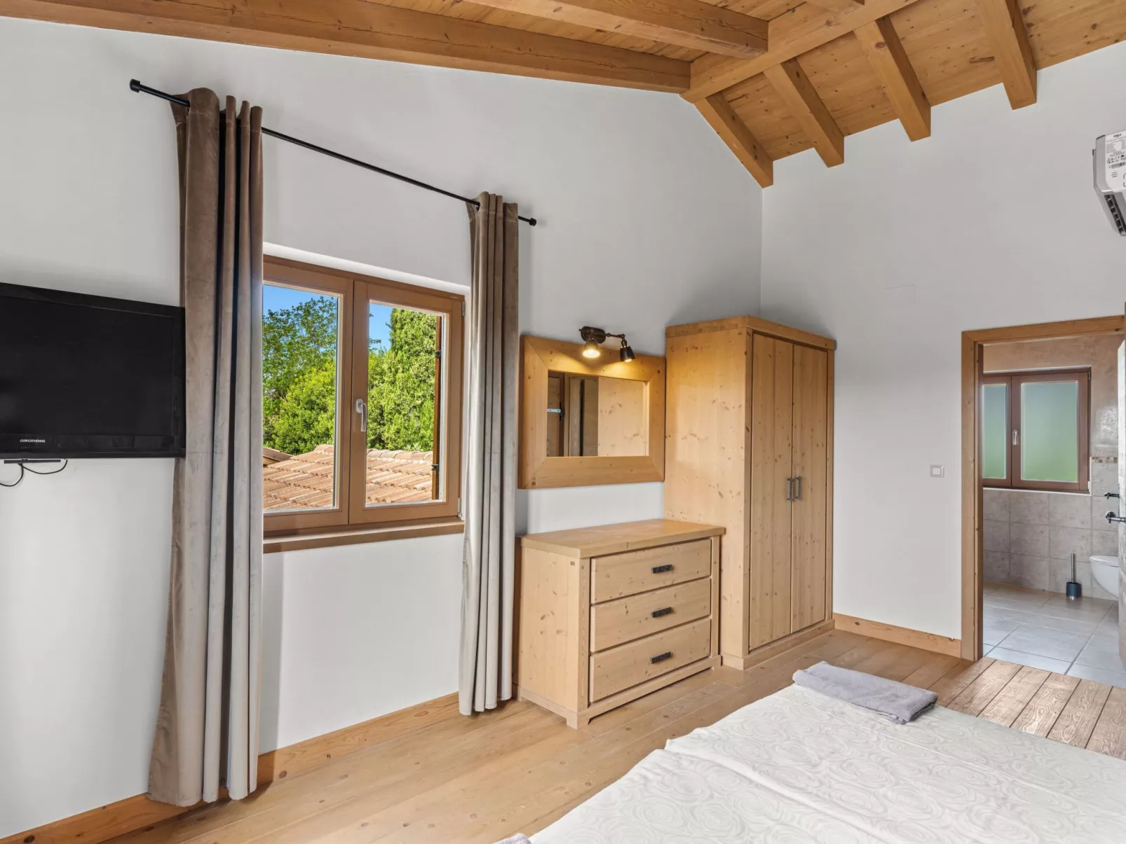 Villa Bonassini-Inside