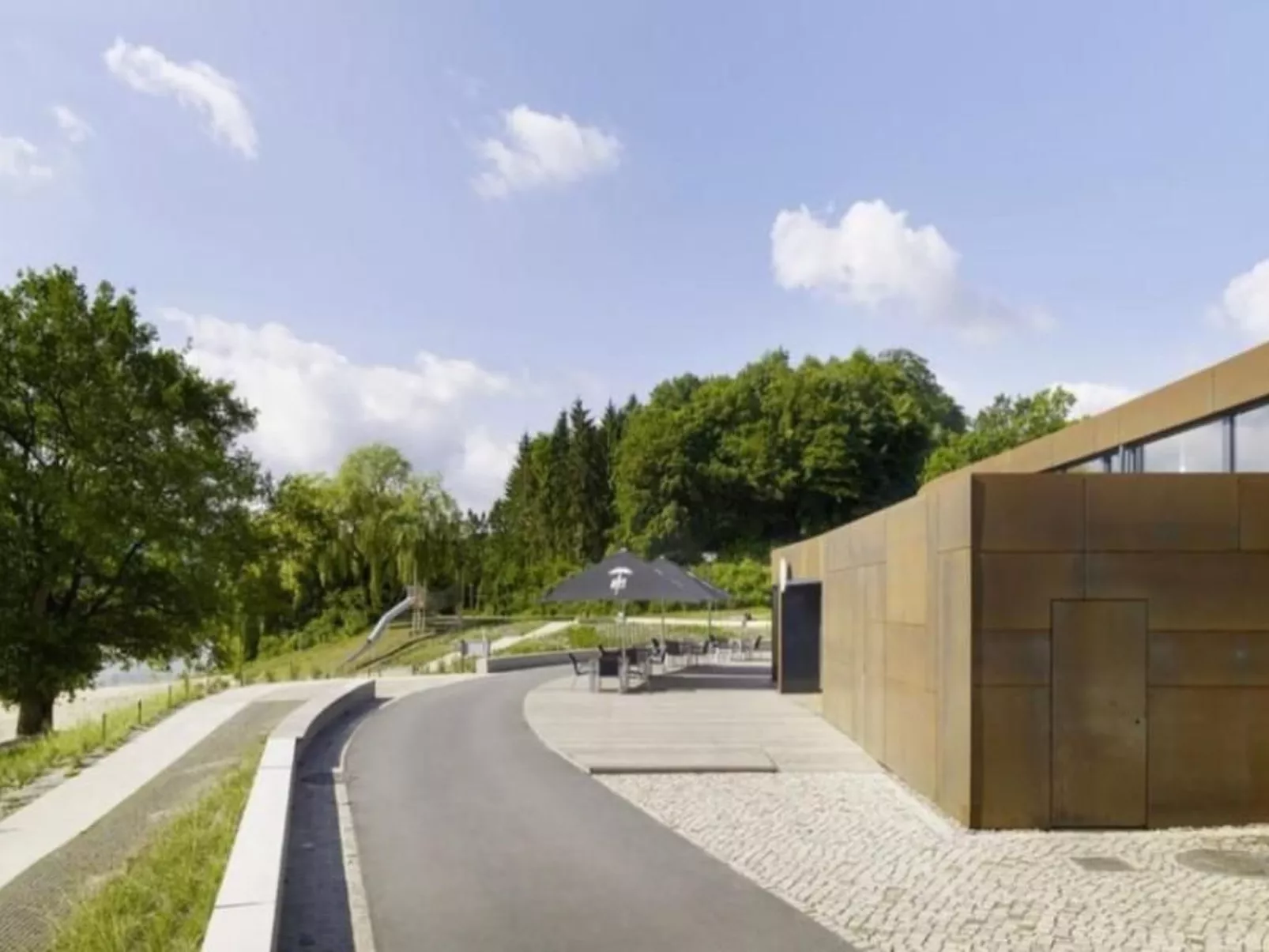 Charmantes Ferienhaus Iris im Waldecker Land-Draußen