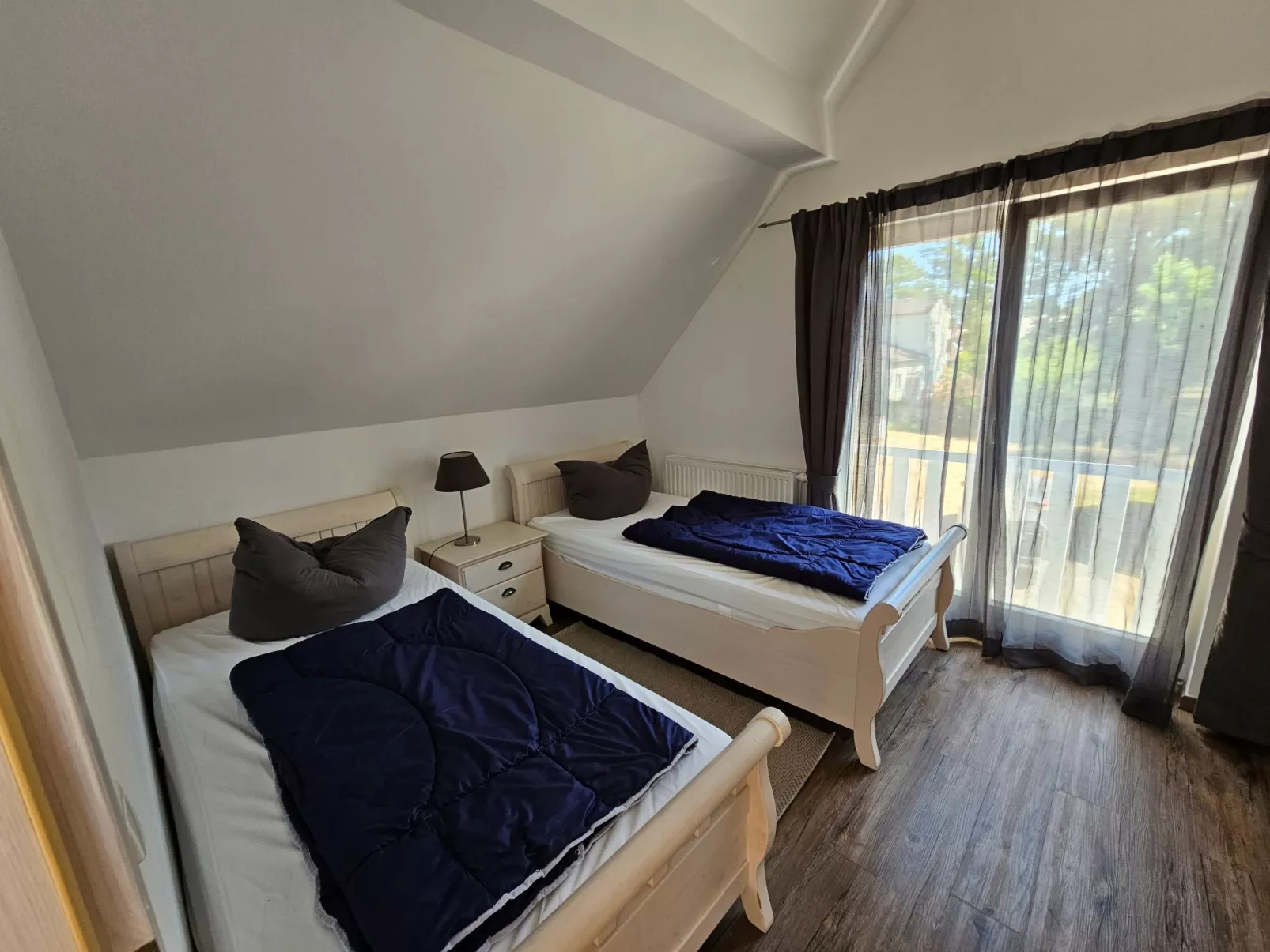 Annette-Image-tags.info