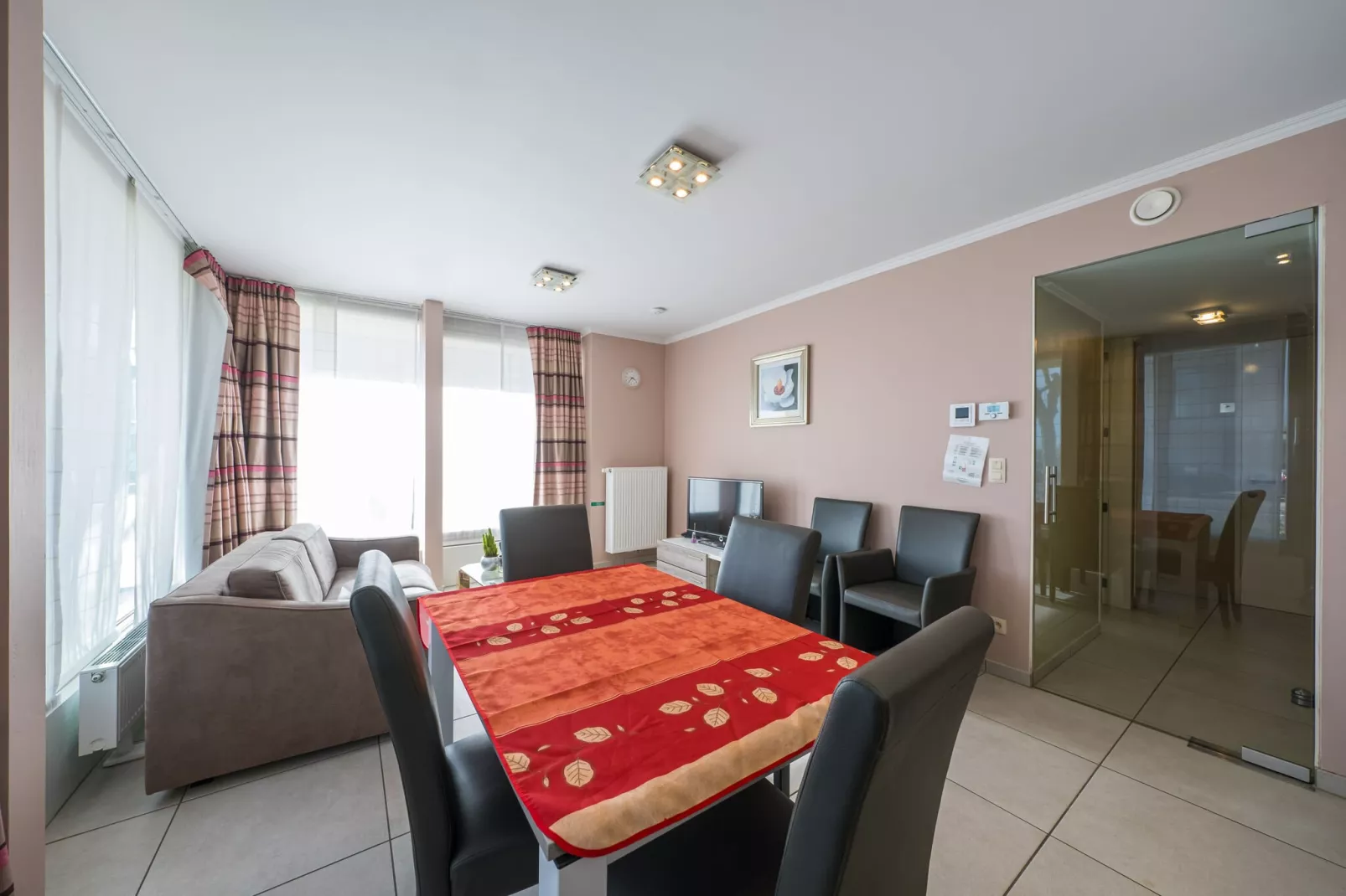 Baros 0001-Dining room