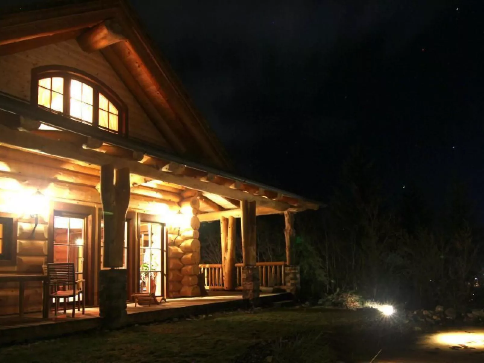 Einzigartiges Designer Log House "Chalet Caprea"-Outside