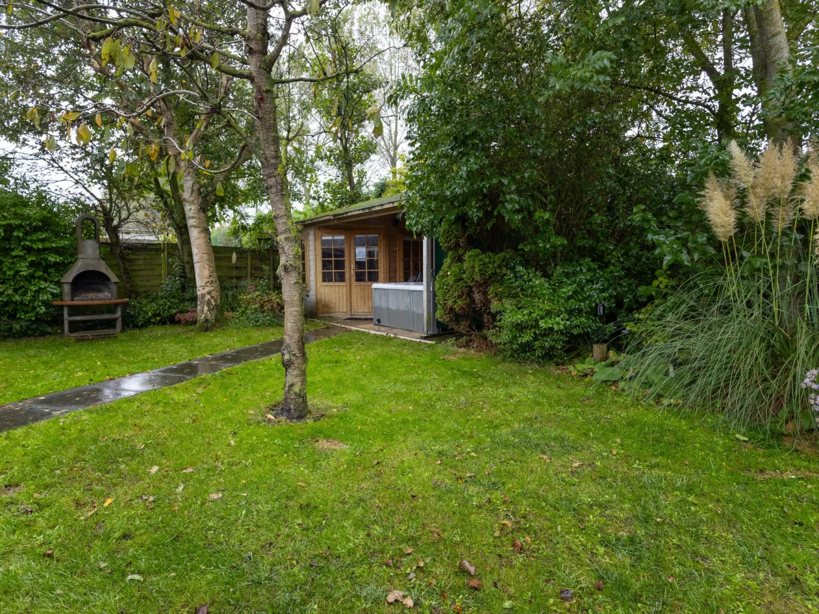 "Ferienhaus mit Jaccuzi"-Draußen