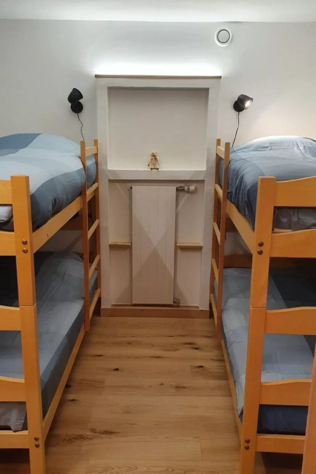 Mit Blick auf die Berge-Image-tags.info