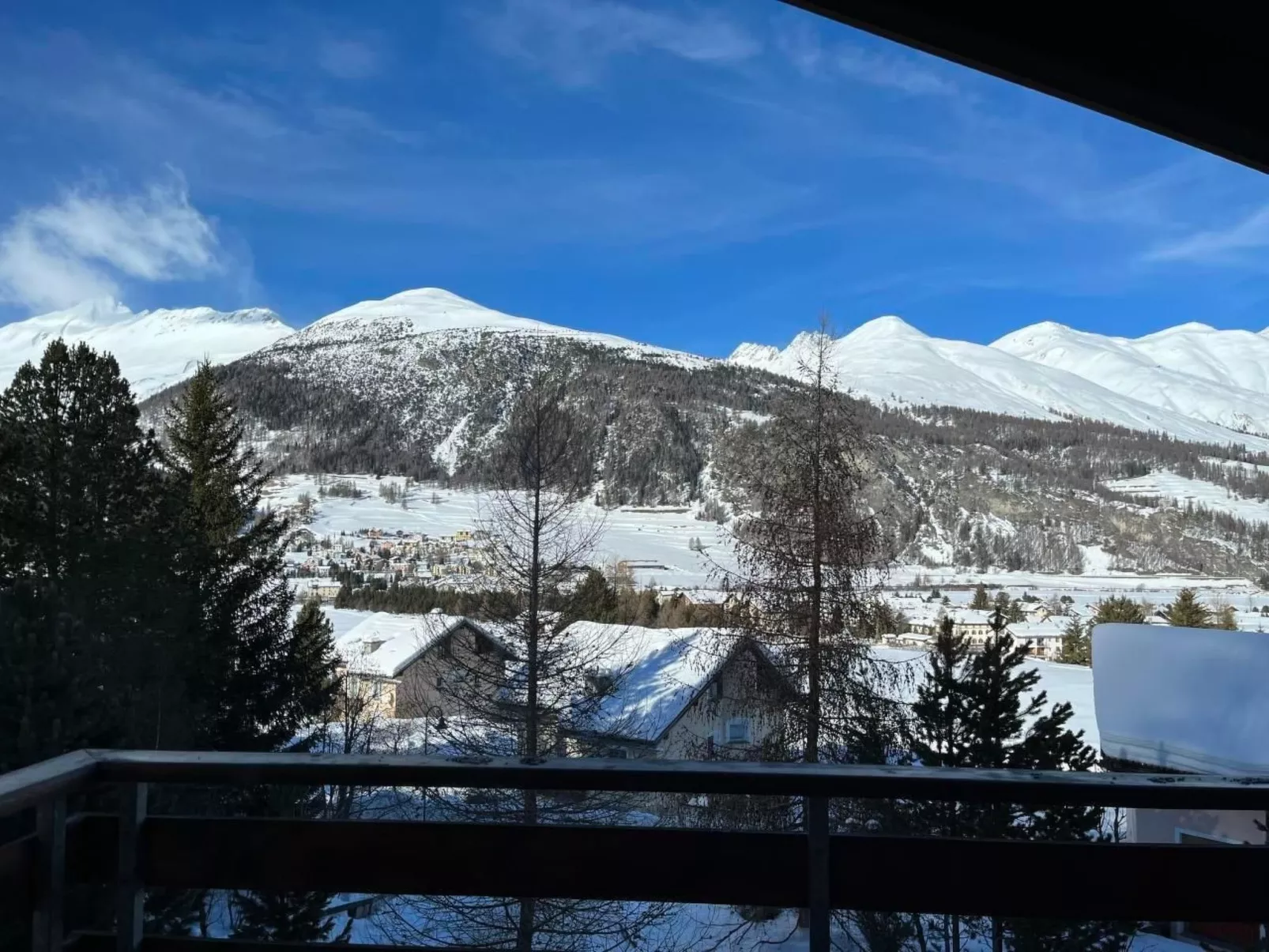 Chesa Giannuot-Draußen