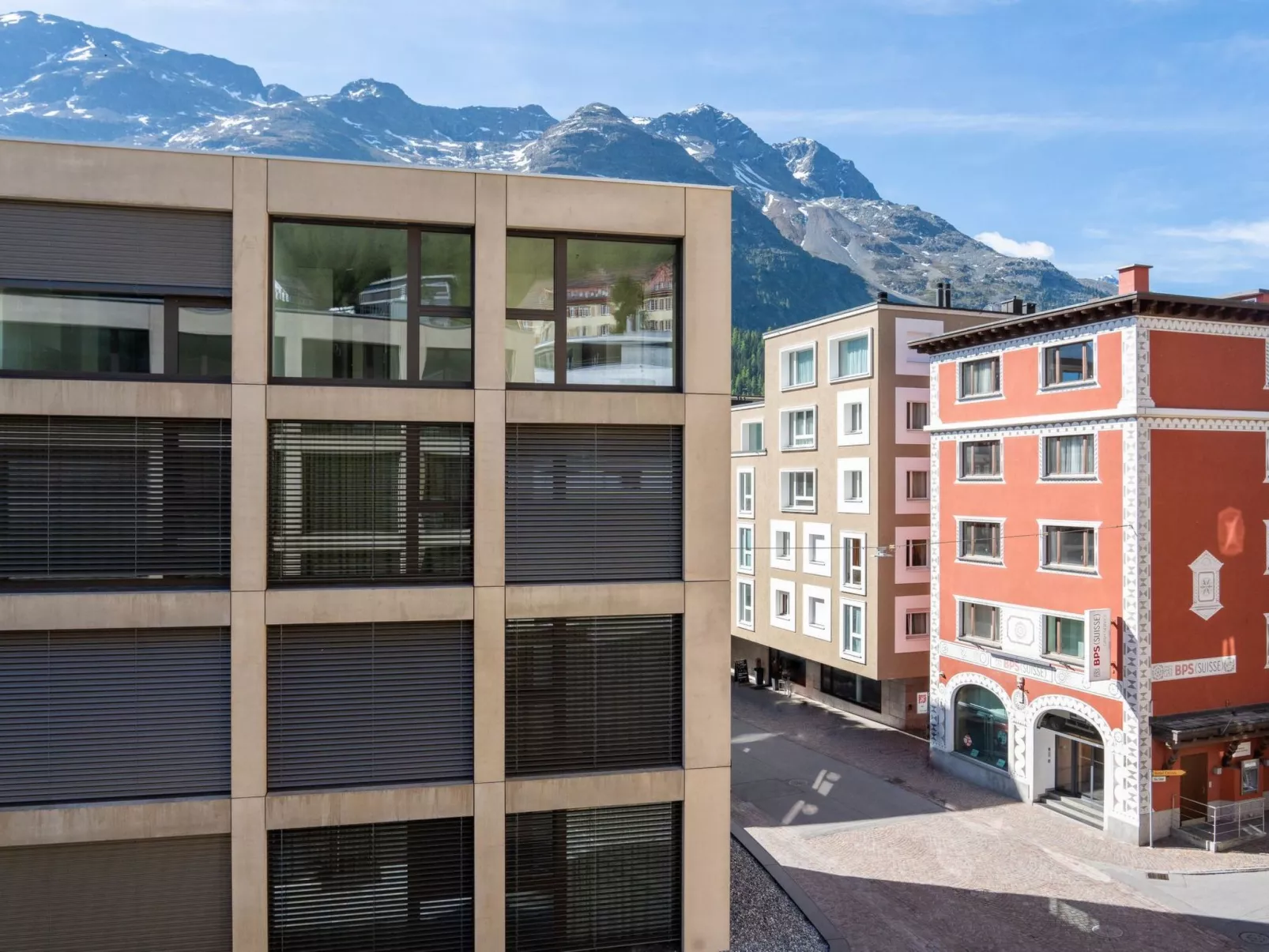 Stadthaus N9 Mountain Medium Studio-Image-tags.info