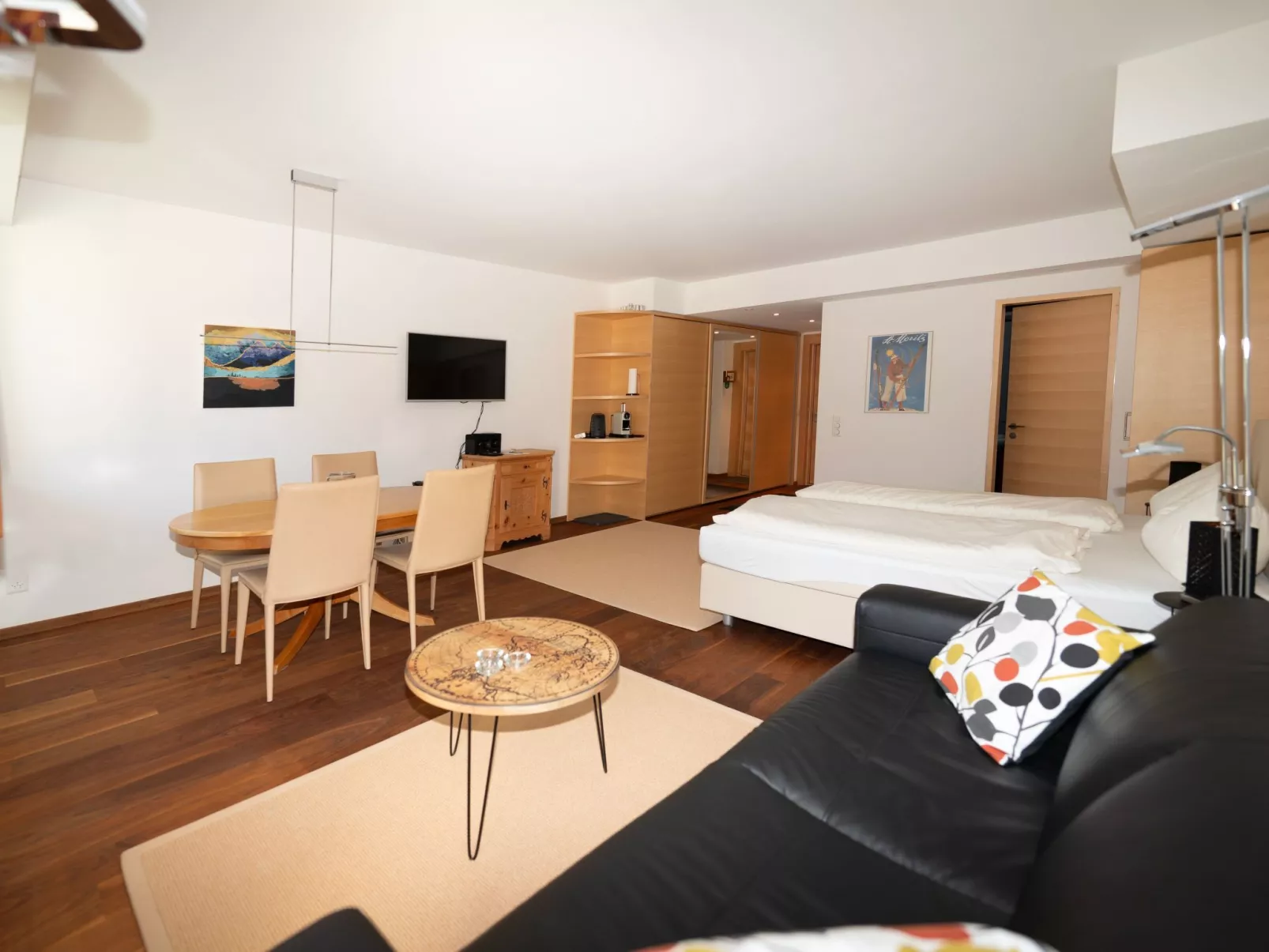 Apt 411 Hotel Europa-Inside