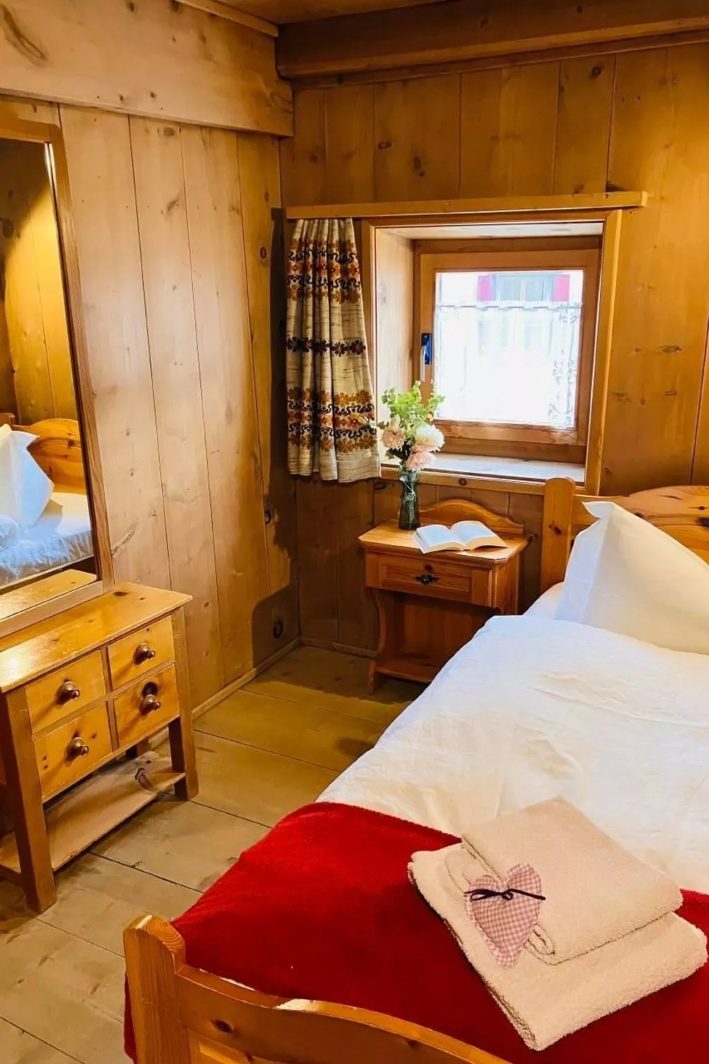 Chesa Margadant-Inside