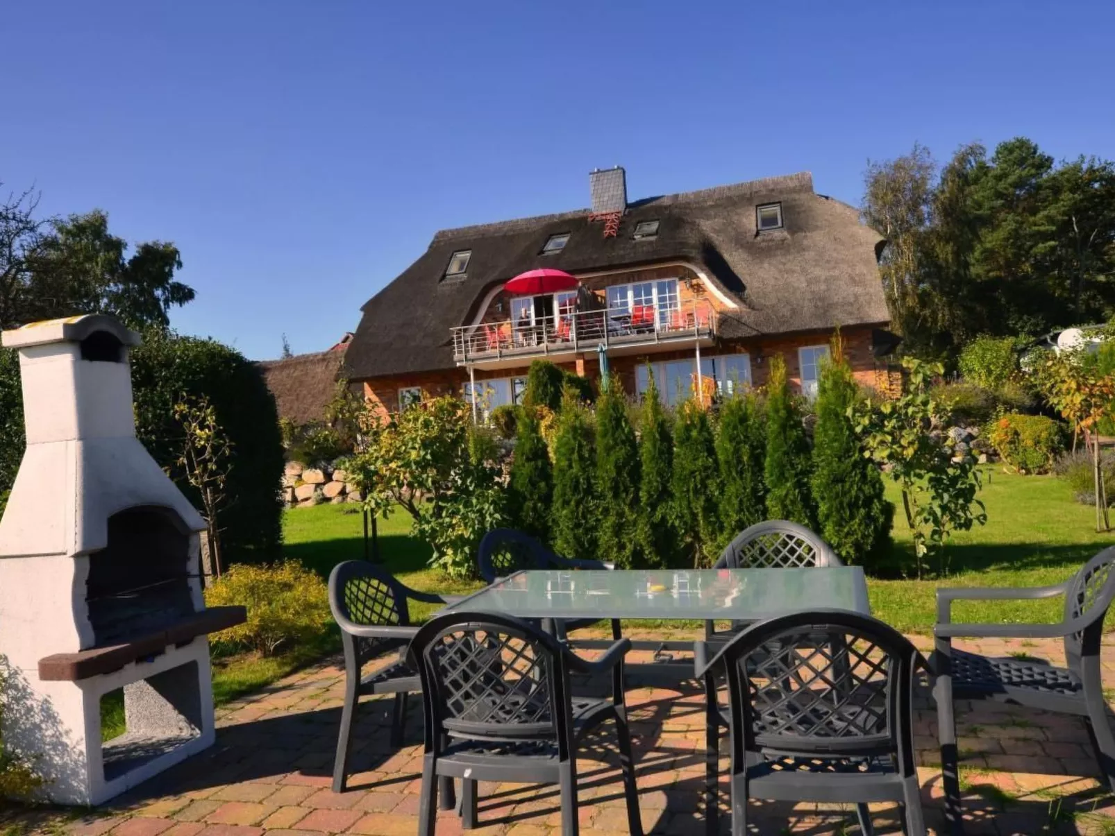 Kliff-Image-tags.info