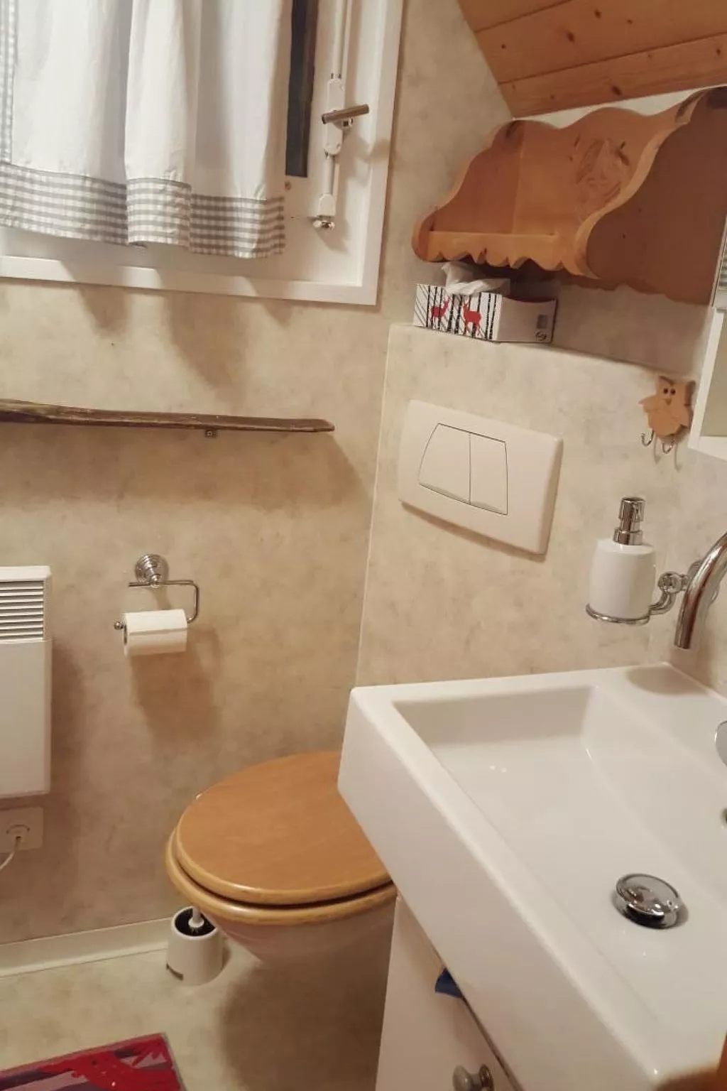 Chalet Chic+Hot Pot-Dedans