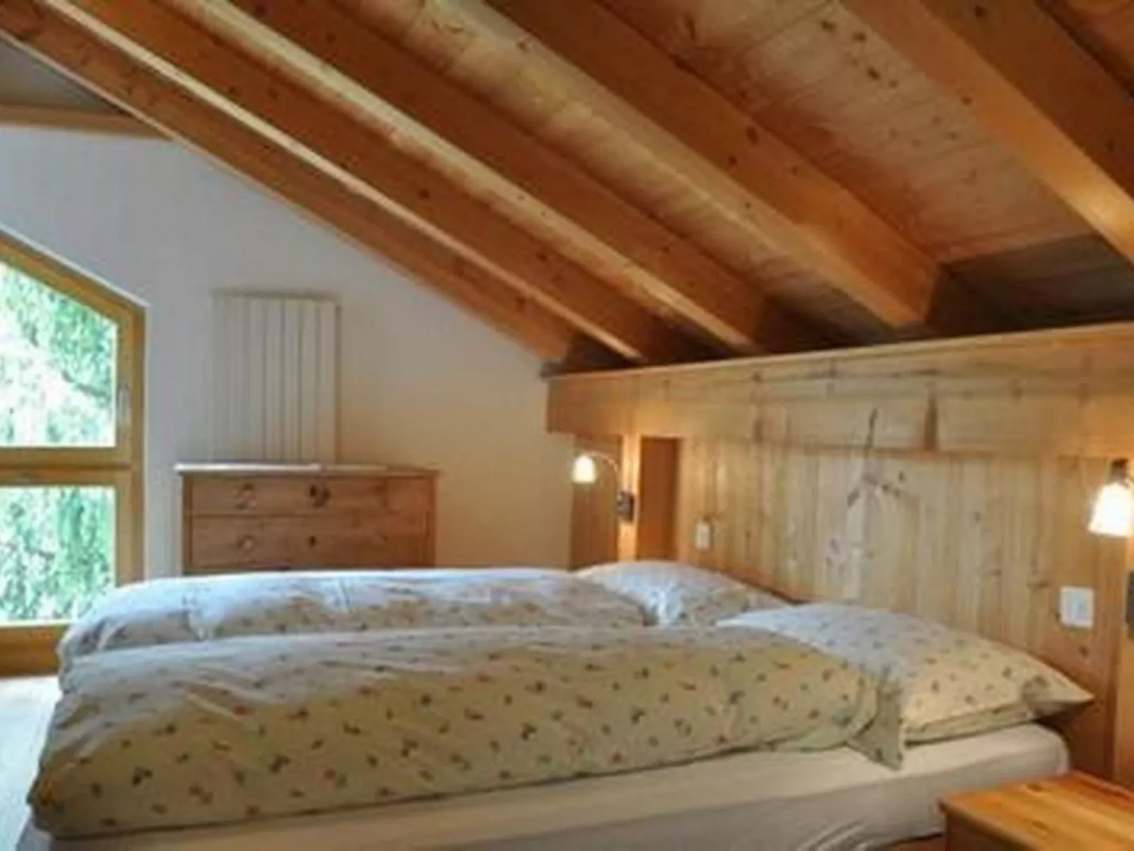 Chesa Semnadur H8-Image-tags.info