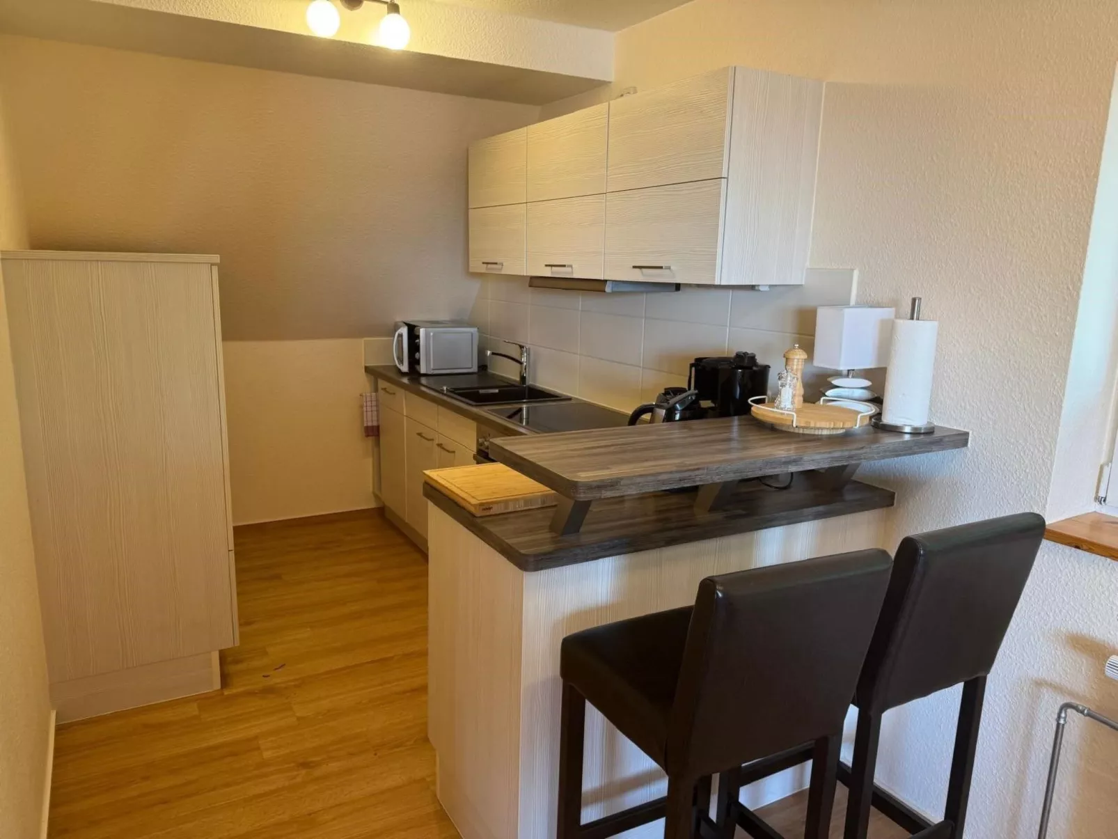 Charmante Ferienwohnung in Neukloster mit Terrasse-Dedans